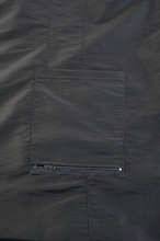 Load image into Gallery viewer, A Size above plus Size Vented Mesh Back Salon Stylist Vest, Cut for Curves, Stretch Mesh Back, Lower Pockets with Zippered Bottoms, Lightweight, Water Resistant Nylon/Poly, Black, 3X