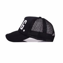 Load image into Gallery viewer, Unique KING QUEEN Print Trucker Cap UNISEX